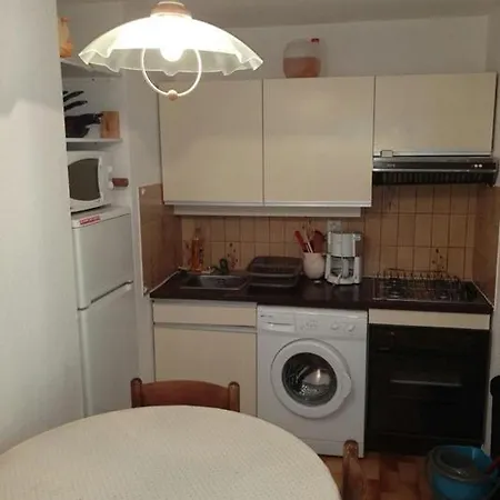 6 Pers, 2 Chambres, Terrasse + Piscine + Parking A 150m De La Mer- Ref Pl048 * אגדה